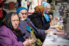Концерт по случаю празднования Дня Победы. Увеличить изображение. Размер файла: 217,59 Kb [800X536]