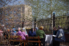 Концерт по случаю празднования Дня Победы. Увеличить изображение. Размер файла: 345,91 Kb [800X536]