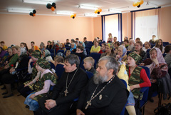 Концерт по случаю празднования Дня Победы. Увеличить изображение. Размер файла: 195,76 Kb [800X536]