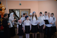 Концерт по случаю празднования Дня Победы. Увеличить изображение. Размер файла: 145,46 Kb [800X536]