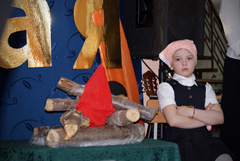 Концерт по случаю празднования Дня Победы. Увеличить изображение. Размер файла: 185,36 Kb [800X536]