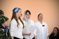 Концерт по случаю празднования Дня Победы. Увеличить изображение. Размер файла: 138,28 Kb [800X536]