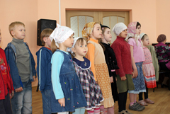 Заключительный концерт в воскресной школе. Увеличить изображение. Размер файла: 204,88 Kb [800X536]