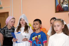 Заключительный концерт в воскресной школе. Увеличить изображение. Размер файла: 157,88 Kb [800X536]