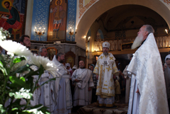 Престольные торжества Архиерейского подворья. Увеличить изображение. Размер файла: 194,74 Kb [800X536]