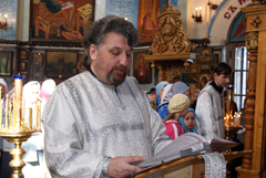 Престольные торжества Архиерейского подворья. Увеличить изображение. Размер файла: 231,65 Kb [800X536]