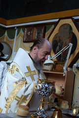 Престольные торжества Архиерейского подворья. Увеличить изображение. Размер файла: 356,46 Kb [800X1195]