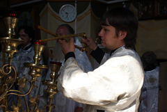 Престольные торжества Архиерейского подворья. Увеличить изображение. Размер файла: 158,19 Kb [800X536]