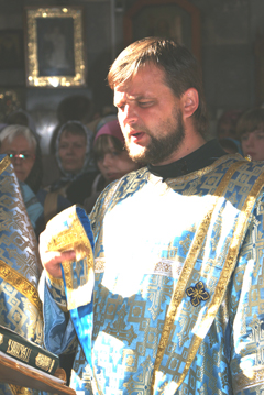 Молебен на начало нового учебного года. Увеличить изображение. Размер файла:977,6 Kb [800X1195]