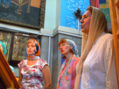 Богослужения в день Казанской иконы Божией Матери. Увеличить изображение. Размер файла: 285,16 Kb [800X600]