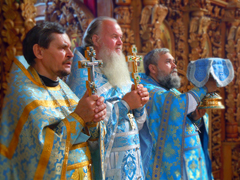 Богослужения в день Казанской иконы Божией Матери. Увеличить изображение. Размер файла: 507,65 Kb [800X600]