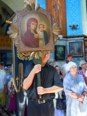 Богослужения в день Казанской иконы Божией Матери. Увеличить изображение. Размер файла: 400,93 Kb [600X800]