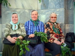 Богослужение в праздник Пятидесятницы. Увеличить изображение. Размер айла: 242,58 Kb [800X600]