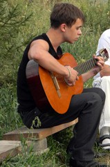 Песни у костра. Увеличить изображение. Размер файла: 164,45 Kb [529X800]