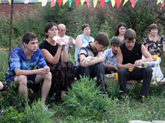 Песни у костра. Увеличить изображение. Размер файла: 482,57 Kb [800X600]