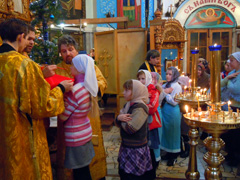 Исповедь и причастие детей воскресной. Увеличить изображение. Размер файла: 250,65 Kb [800X600]