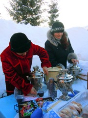 Рождественская ярмарка и крестный ход. Увеличить изображение. Размер файла: 157,86 Kb [600X800]