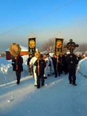 Рождественская ярмарка и крестный ход. Увеличить изображение. Размер файла: 129,76 Kb [600X800]