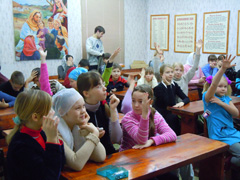 Конкурс воскресных школ города. Увеличить изображение. Размер файла: 222,06 Kb [800X600]