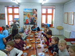 Конкурс воскресных школ города. Увеличить изображение. Размер файла: 222,6 Kb [800X600]