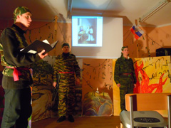 Спектакль театральной студии в Боровецком храме. Увеличить изображение. Размер файла: 188,84 Kb [800X600]