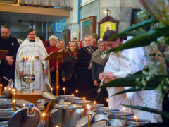 Богослужение в Крещенский сочельник. Увеличить изображение. Размер файла: 187,28 Kb [800X600]