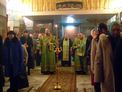 Престольные торжества в день памяти Ксении Петербургской. Увеличить изображение. Размер файла: 477,94 Kb [800X600]