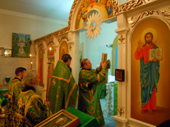 Престольные торжества в день памяти Ксении Петербургской. Увеличить изображение. Размер файла: 501,51 Kb [800X600]