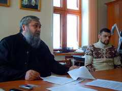 Собрание духовенства архиерейского подворья. Увеличить изображение. Размер файла: 148,71 Kb [800X600]