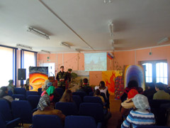 Праздничный концерт в последний день Масленицы. Увеличить изображение. Размер файла: 131,64 Kb [800X600]