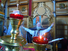 Литургия Преждеосвященных Даров в Боровецком храме. Увеличить изображение. Размер файла: 201,52 Kb [800X600]