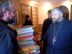 Открытие дома православной книги в Набережных Челнах. Увеличить изображение. Размер файла: 150,6 Kb [800X600]