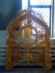 Установка нового иконостаса. Увеличить изображение. Размер файла: 154,24 Kb [600X800]