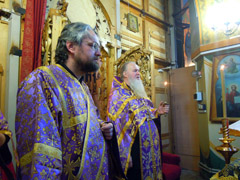 Чин выноса креста в Боровецком храме. Увеличить изображение. Размер файла: 235,07 Kb [800X600]