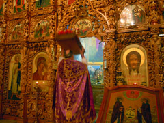 Чин выноса креста в Боровецком храме. Увеличить изображение. Размер файла: 248,35 Kb [800X600]