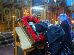 Чин выноса креста в Боровецком храме. Увеличить изображение. Размер файла: 202 Kb [800X600]