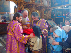 Причастие детей воскресной школы. Увеличить изображение. Размер файла: 219,26 Kb [800X600]