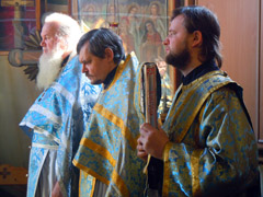 Празднование Благовещения Пресвятой Богородицы в архиерейском подворье. Увеличить изображение. Размер файла: 206,42 Kb [800X600]