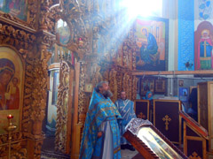 Празднование Благовещения Пресвятой Богородицы в архиерейском подворье. Увеличить изображение. Размер файла: 202,44 Kb [800X600]