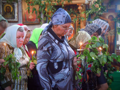 Богослужение в праздник Пятидесятницы. Увеличить изображение. Размер айла: 289,71 Kb [800X600]