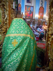 Богослужение в праздник Пятидесятницы. Увеличить изображение. Размер айла: 266,97 Kb [600X800]