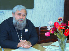 Выпускной экзамен в Школе катехизаторов.Увеличить изображение. Размер файла: 214,3 Kb [800X600]