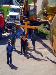 Работы по реконструкции куполов Боровецкой церкви. Увеличить изображение. Размер файла: 294,48 Kb [600X800]