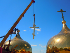 Работы по реконструкции куполов Боровецкой церкви. Увеличить изображение. Размер файла: 159,66 Kb [800X600]