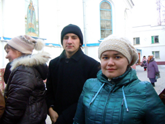 Молодежь города приложилась к Поясу Пресвятой Богородицы в Самаре. Увеличить изображение: 169,98 Kb [800X600]