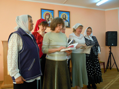 Выпускной вечер в школе катехизаторов. Увеличить изображение. Размер файла: 191,65 Kb [800X600]