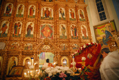 Богослужения в праздник Светлого Христова Воскресения. Увеличить изображение. Размер файла: 303,41 Kb [800X536]