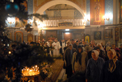 Всенощное бдение в канун Рождества Христова. Увеличить изображение. Размер файла: 199,33 Kb [800X536]