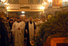 Всенощное бдение в канун Рождества Христова. Увеличить изображение. Размер файла: 195,24 Kb [800X536]