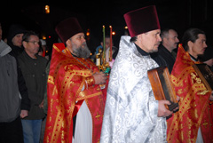 Богослужения в праздник Светлого Христова Воскресения. Увеличить изображение. Размер файла: 207,84 Kb [800X536]